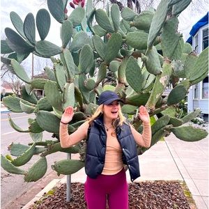 Meet your Posher, Julia